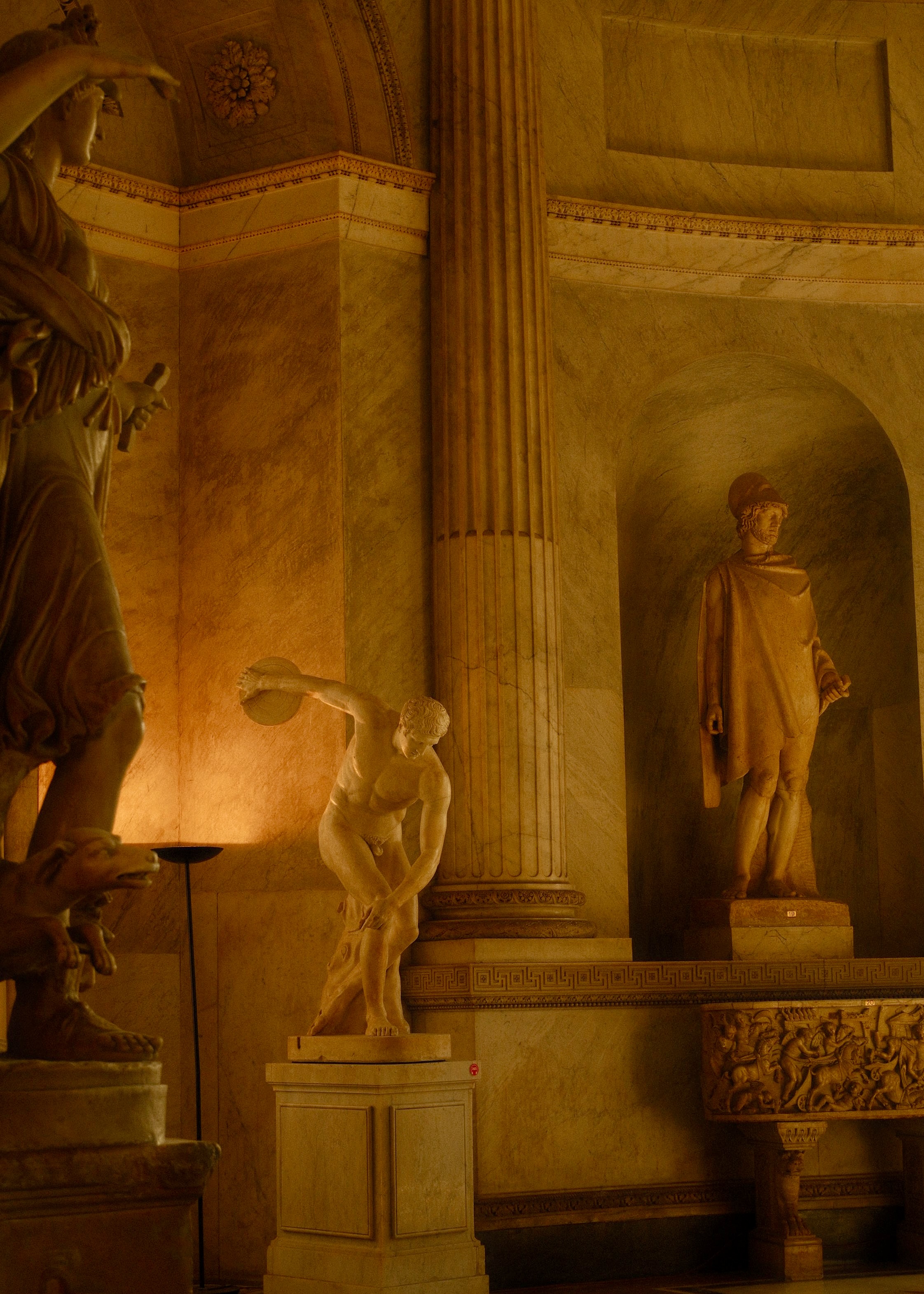 Classical sculptures, Rome